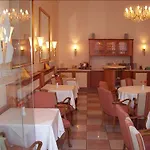 Hotell Beethoven 4*