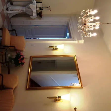 Beethoven Otel 4*